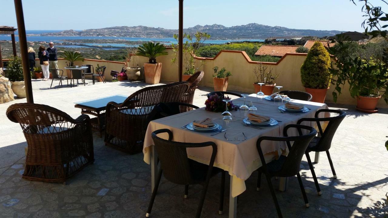 Villa Casa Vacanze Della Maddalena La Maddalena  Exterior foto